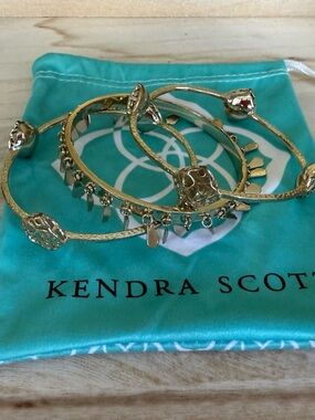 Kendra Scott Gold Tone Stacking Bangle Bracelet Set with Turquoise Pouch
